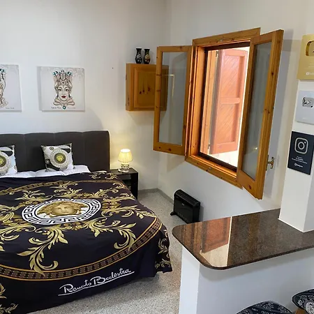 Medusa Villa